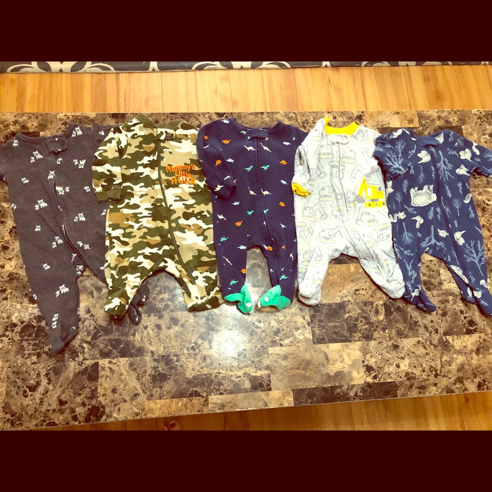 Newborn sleep n play lot